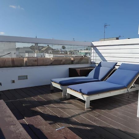 Genteel Home Real De La Carreteria Sevilla Bagian luar foto